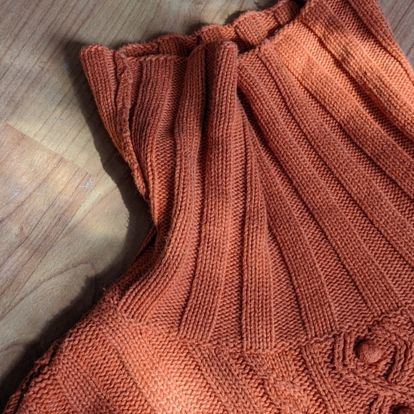 VINTAGE knit orange turtle neck sweater - Picture 5 of 5